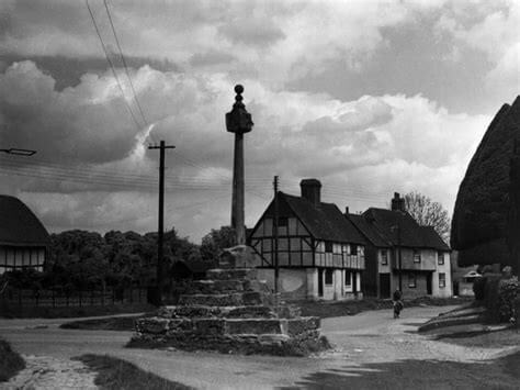 Sundial at East Hagbourne, Berkshire