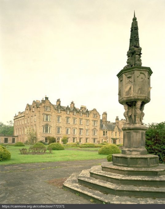 Sundial at Newbattle, Scotland Border Sundials