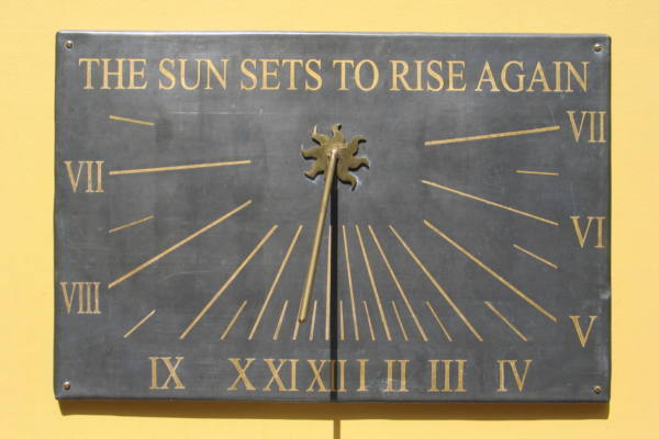 A-Lead-Sundial-with-Gold-Leaf-lettering-scaled-600x400 Vertical