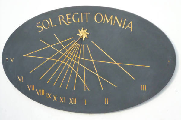 Hand-Carved-Slate-Sundial-scaled-600x400 Vertical